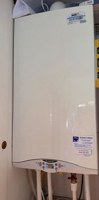 Centrală termică Ariston Cares Premium 24 KW