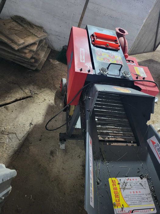 Сено- зернодробилка