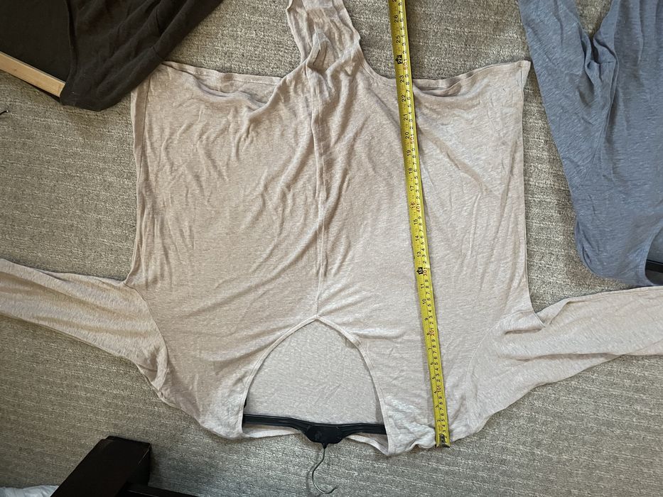 4 bluze H&M, identice, culori diferite