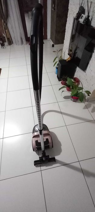 Aspirator fara sac Beko VCO32803AF, 800W, 3A, Eco-ciclonic