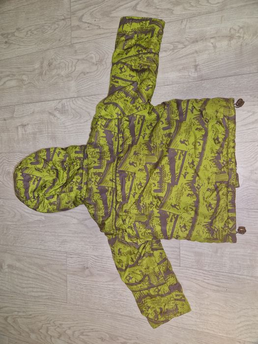 Куртка, комбинезон и шапка