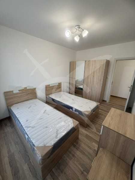 Дава се под наем тристаен апартамент в Център! 11837591