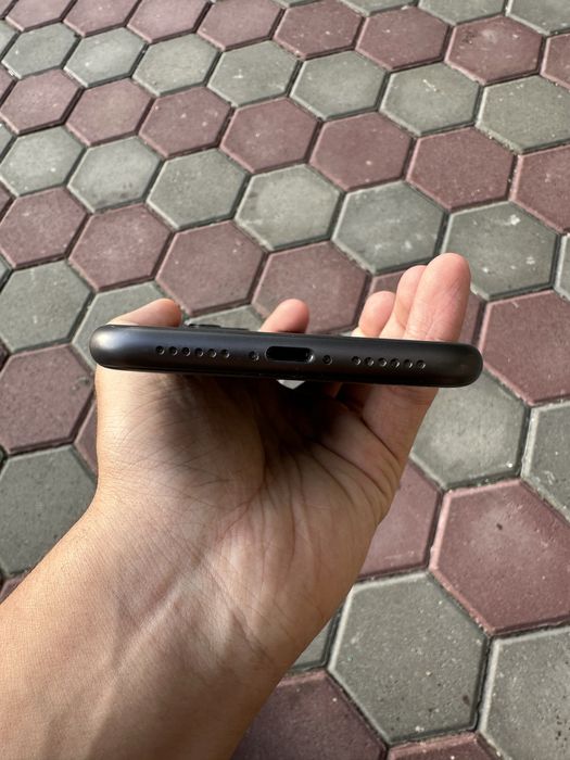 iPhone 11 | 128GB | 10/10
