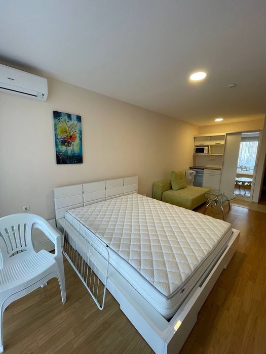 Продавам студио на първа линия море – Свети Влас