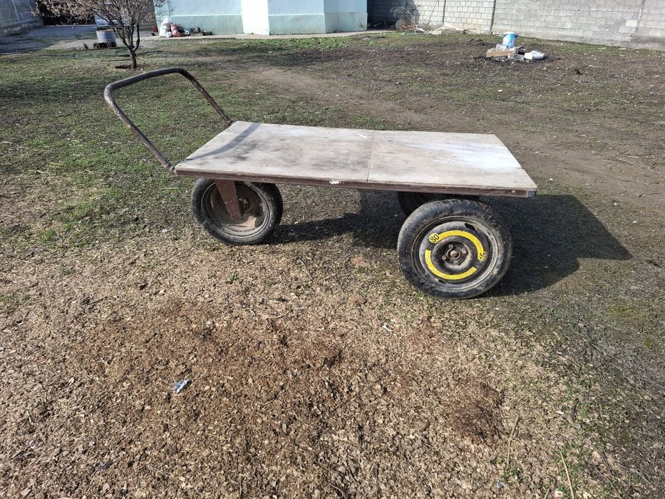 Тачка үш дөңгелек арба