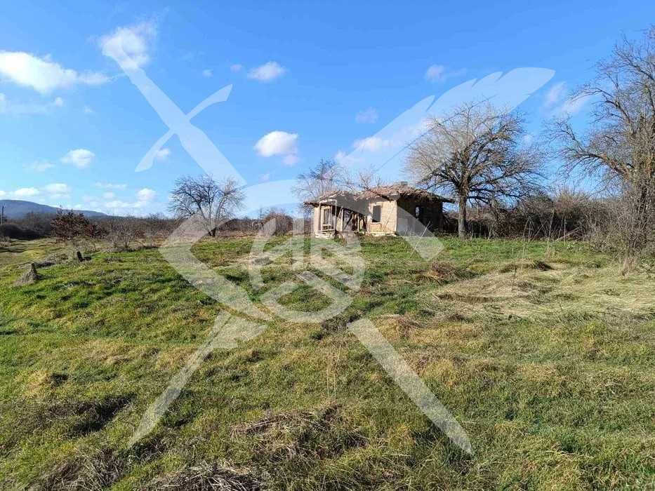 Парцел в с. Козница