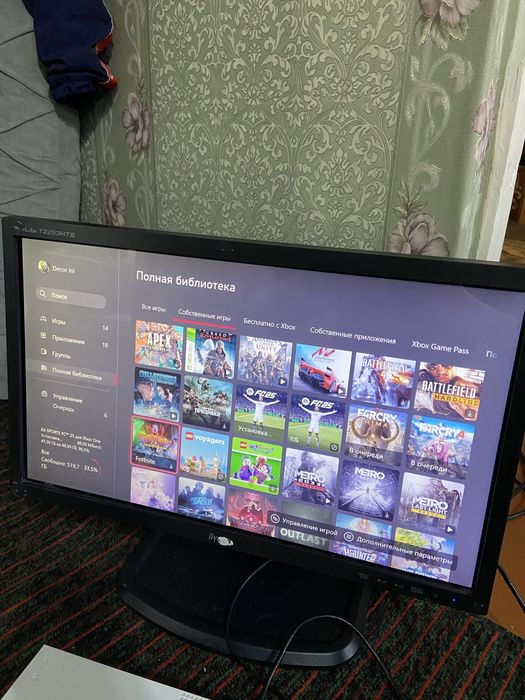 Xbox one s 1tb 1 геймпад