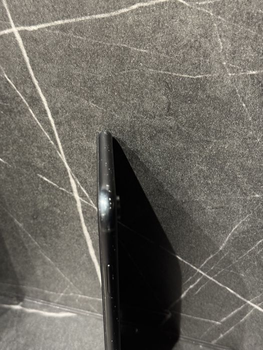 Iphone Xr, 64GB, Black, In stare buna. Fara fisuri