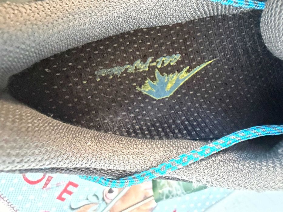 ASICS Gel-FujiAttack 2''оригинални мъжки маратонки 42 номер