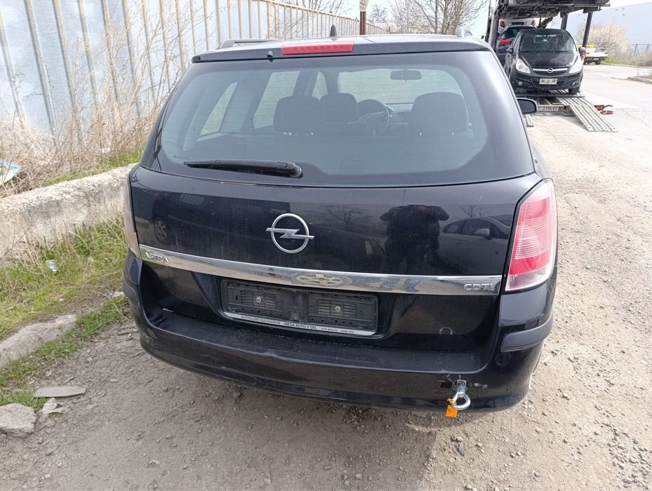 Opel astra 1.3CDTI на части