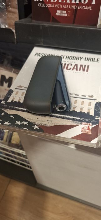 Aparat Iqos albastru