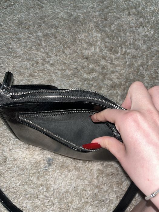 Продам сумку,год уже лежит,новая