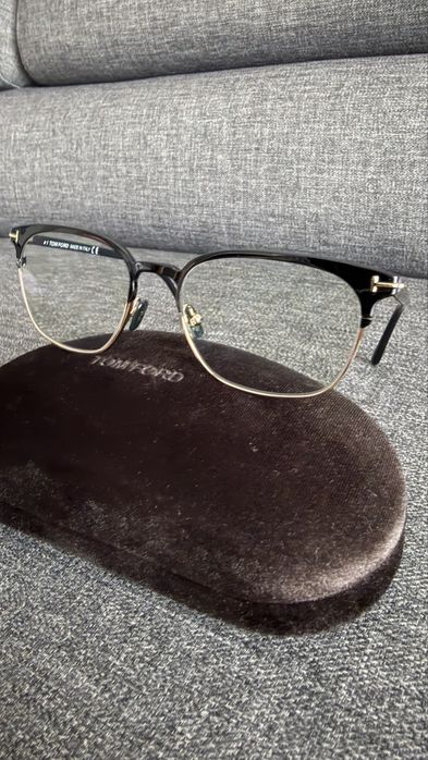 Vand rame/ochelari vedere Tom Ford TF 5799 B, stare ff buna .