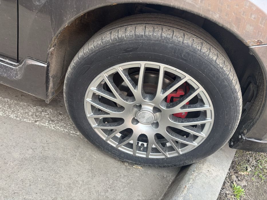 Продам диски на ваз скады