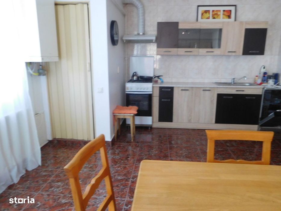 Apartament 3 camere, balcon și garaj, Grigorescu