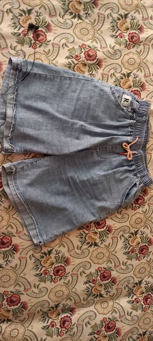 Продам женские шорты