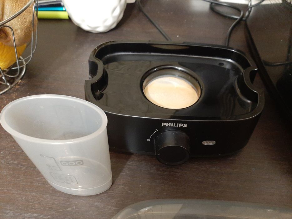 Яйцеварка PHILIPS HD9137/90 ЧЕРЕН, 400 W