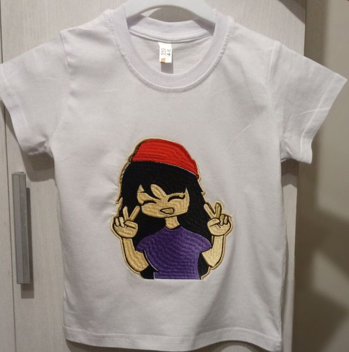 Продам вещи с вышивкой