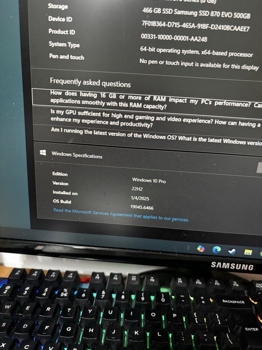 Pc gaming.