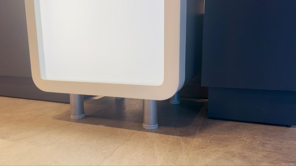 Модерна рецепция с LED светещ панел-подходяща за офис/салон/студио