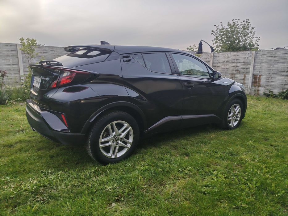 C-HR HYBRIDE 1.8L 122 cp  Dynamic Business+ Stage Hybrid Academy