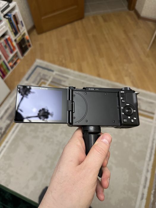 Камера Sony ZV-E10 KIT 16-50mm чёрный