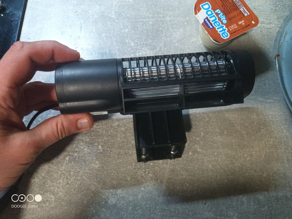 Червеи помпа филтър вентилатор охладител  фигурка буда аквариум fluval