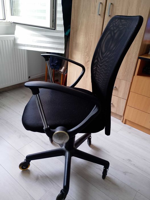 Scaun birou cu roti, culoare :negru