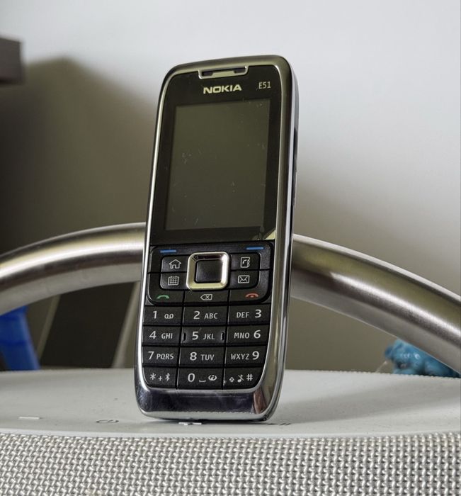 Nokia E51-2 Silver•Business•Camera Free•Finland•Raritate•De colectie