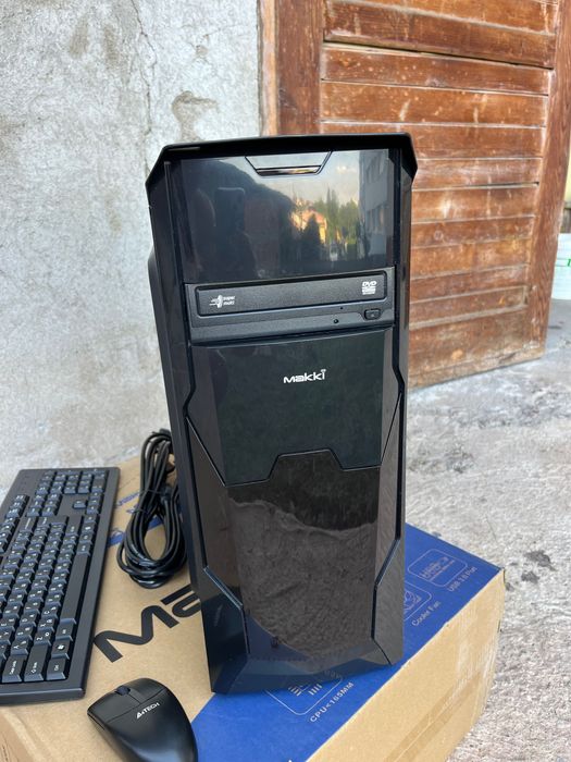 Gaming PC / Геймърски компютър i7-9700F, GTX 1650