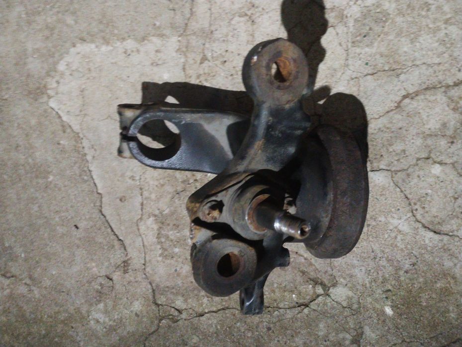 Х3 Е83 преден ляв шенкел