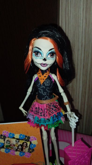 Păpușa Monster High Skelita Calaveras G1 2012