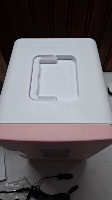 Мини хладилник NORTHCLAN 15 л, с 220 V AC/12 V DC,двоен режим