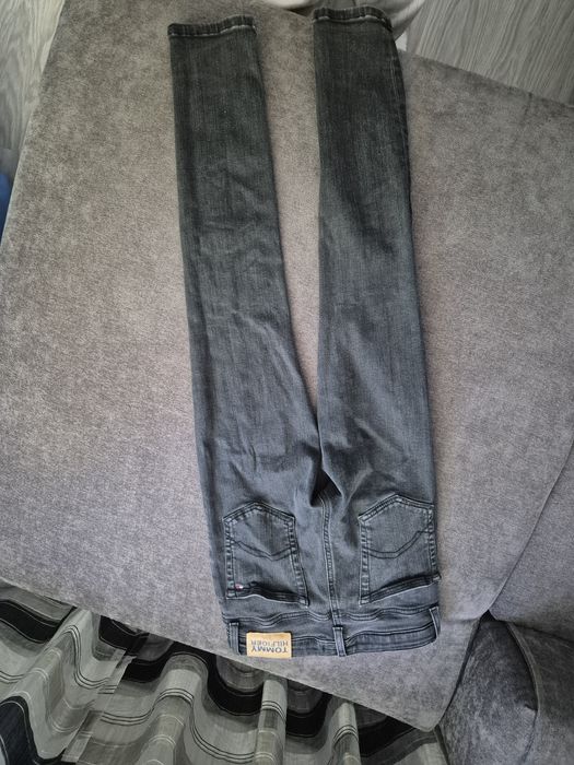 Детски дънки Tommy Hilfiger