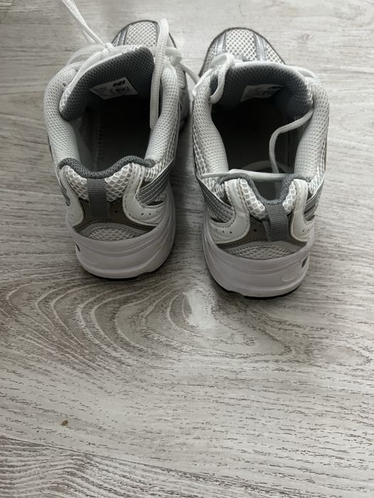 Крассовки 35 р New Ballans