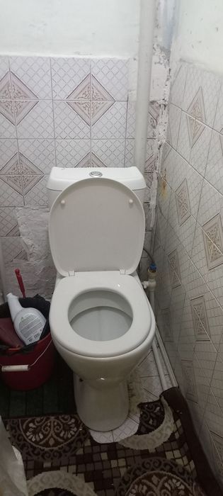 Квартира харратов коллежни ёнида  белецимо рестораны орка тарафда