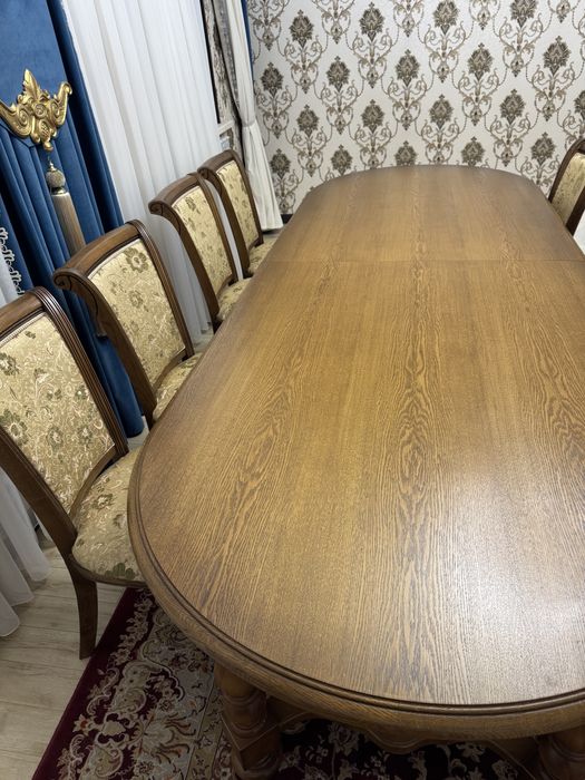 Продам стол с стульями