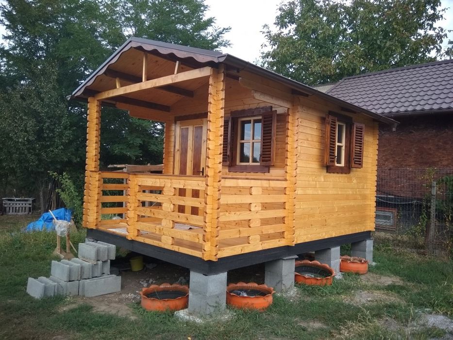 Căsuțe de vânzare