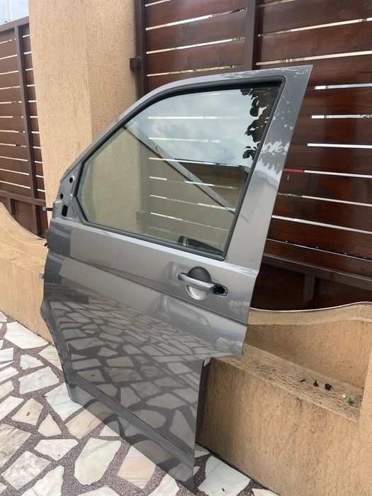 Usa stinga fata VW Transporter T5 Caravelle completa  850 lei