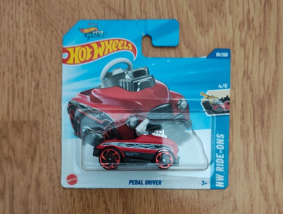 Vând macheta Hotwheels Treasure Hunt (TH)