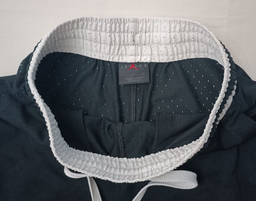 Jordan AIR Nike Diamond Shorts оригинални гащета S Джордан Найк черни шорти спорт