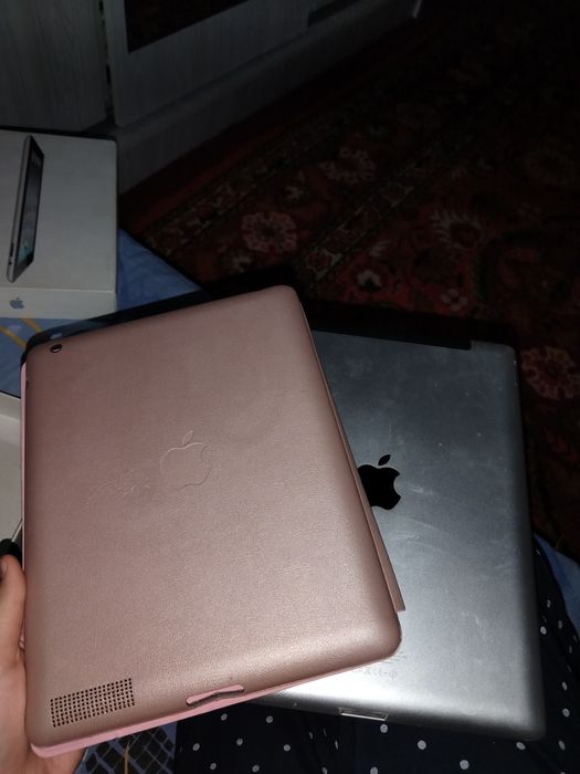 IPad 2 Wi-fi 64 Gb Black sotiladi