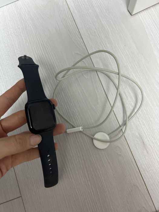 продам apple watch series 7 41mm
