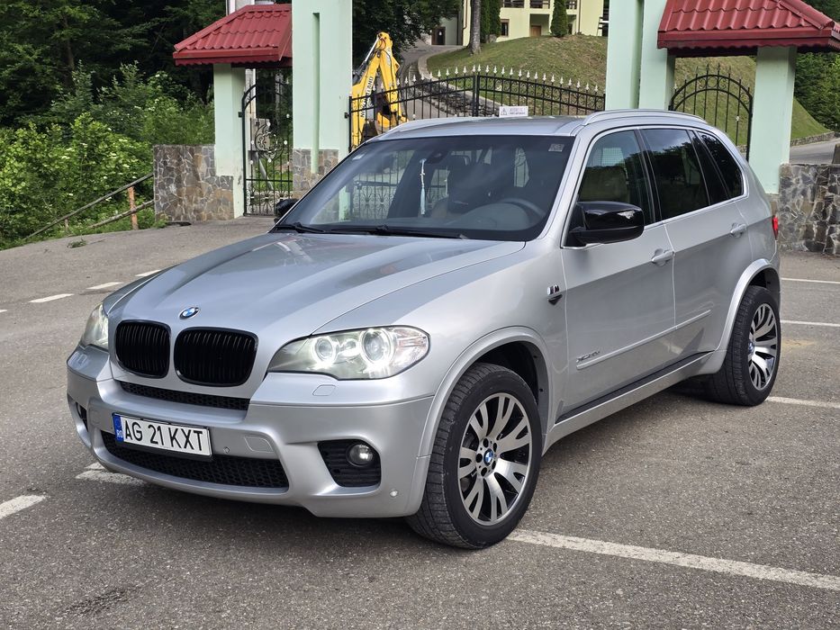 Bmw X5 M pachet FULL, Euro 5, 3.0d 245cp, An 2011, Soft close uși, keyles Go/ entry, proprietar, Mașină este Impecabilă