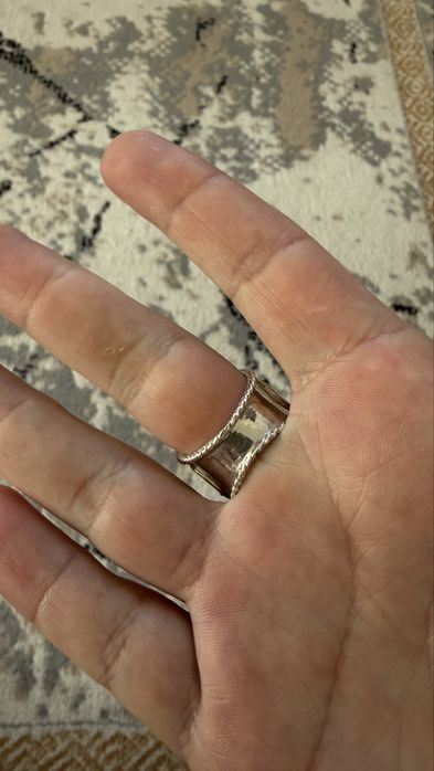 Перстень ручной работы