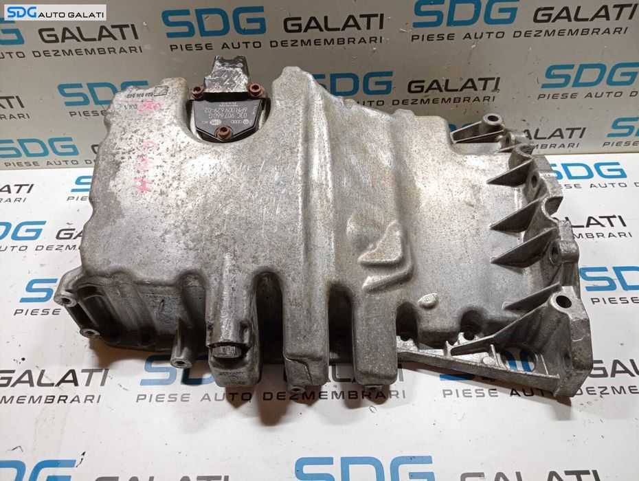 Baie Ulei Motor cu Senzor Nivel Volkswagen Passat B7 1.6 TDI 2010 - 2015 Cod 03G103603 03C907660G [M7331]