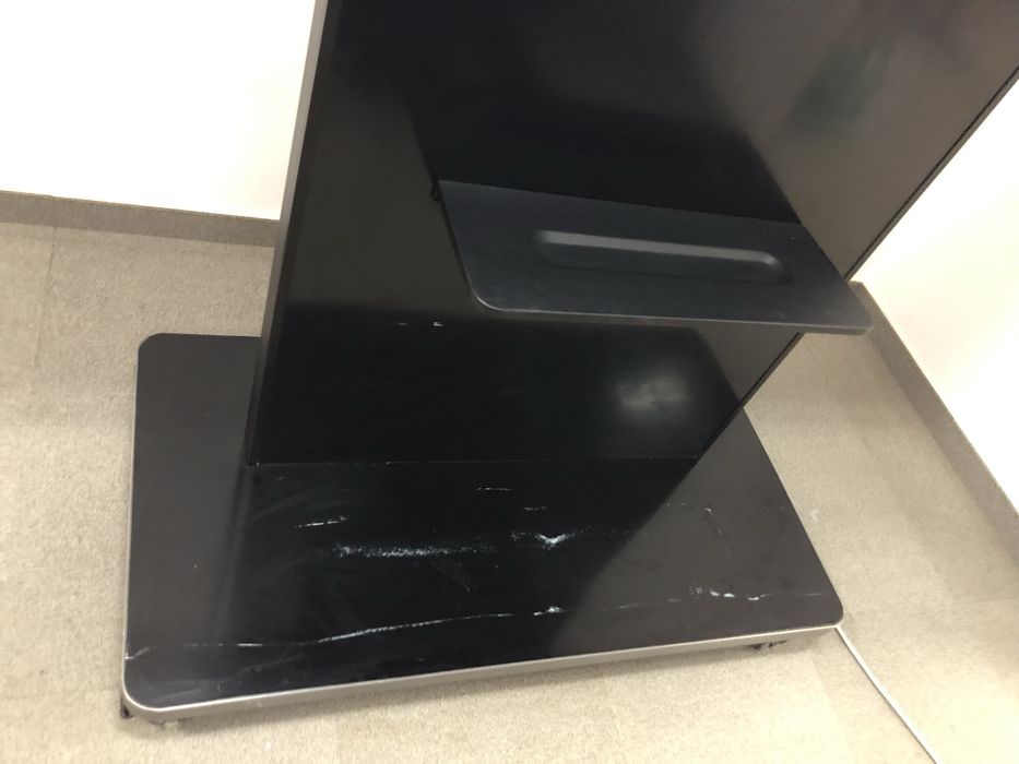 TV 165 cm cu Stativ; Televizor LED LG 65LX341C cu Suport Mobil