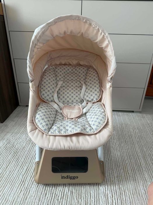 Leagăn / Balansoar electric 3D Motion BabyHug™ – Beige pentru bebe / nou-nascut