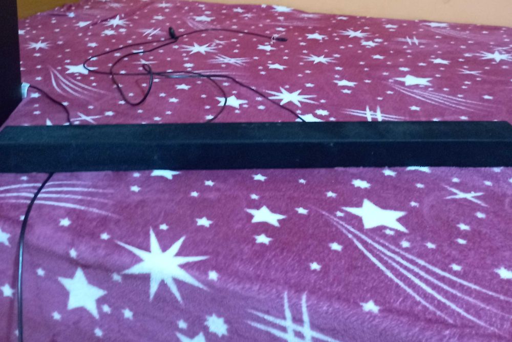 Vând soundbar Samsung