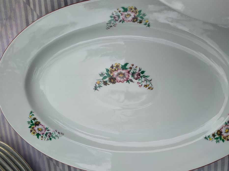 Стар български порцеланов сервиз